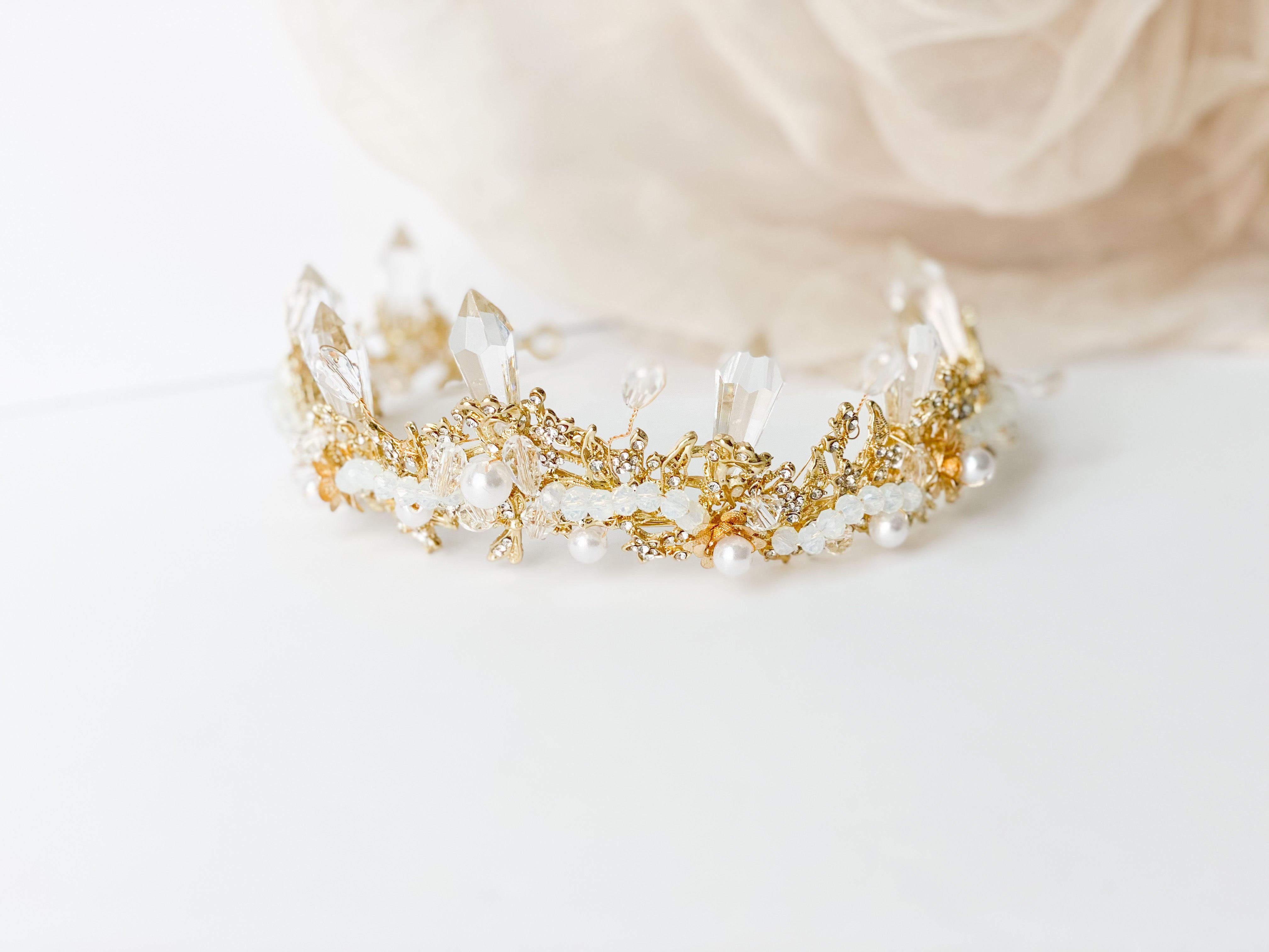 Arethusa Bridal Crown